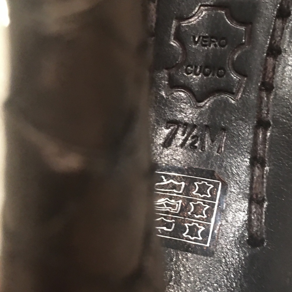 Pelle Moda Bronze high heel pumps - Picture 7 of 10